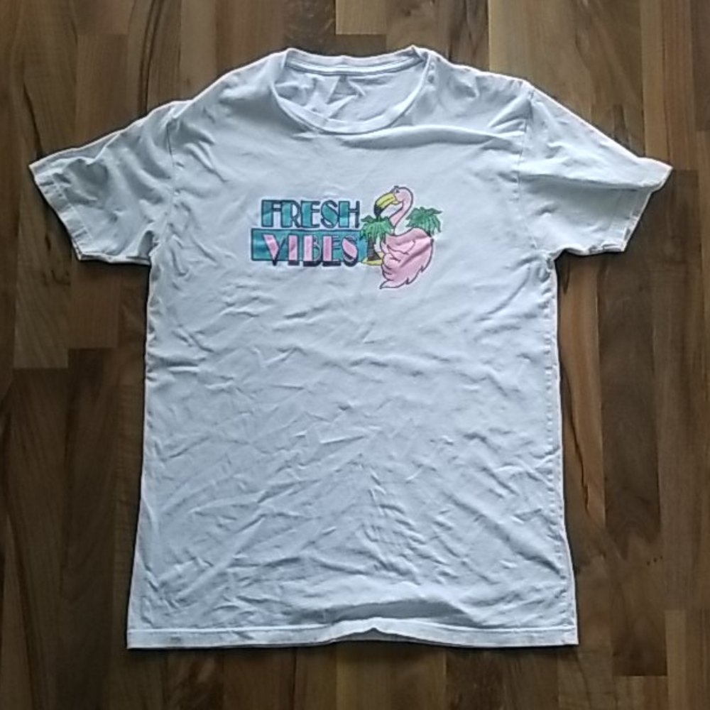 Fresh Vibes t-shirt